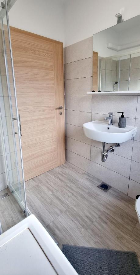 Umago Inn Zewnętrze zdjęcie